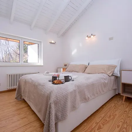 The Perfect View In A Penthouse - Happy Apartmán *